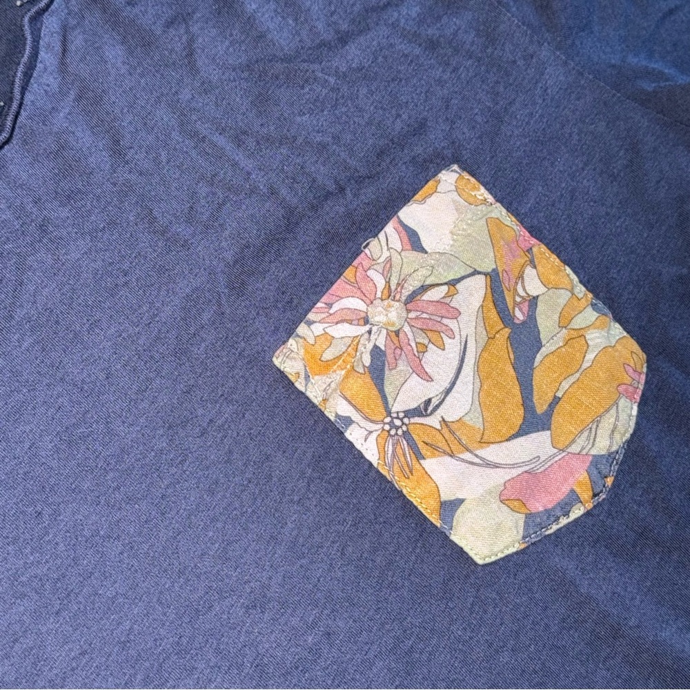 MARINE LAYER Signature Pocket Tee Short Sleeve Navy Print size Small - Picture 3 of 5